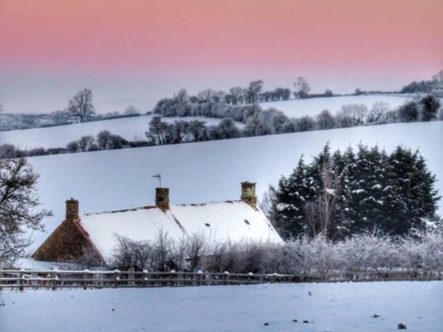 Hollow Meadow House Priors Marston Esterno foto